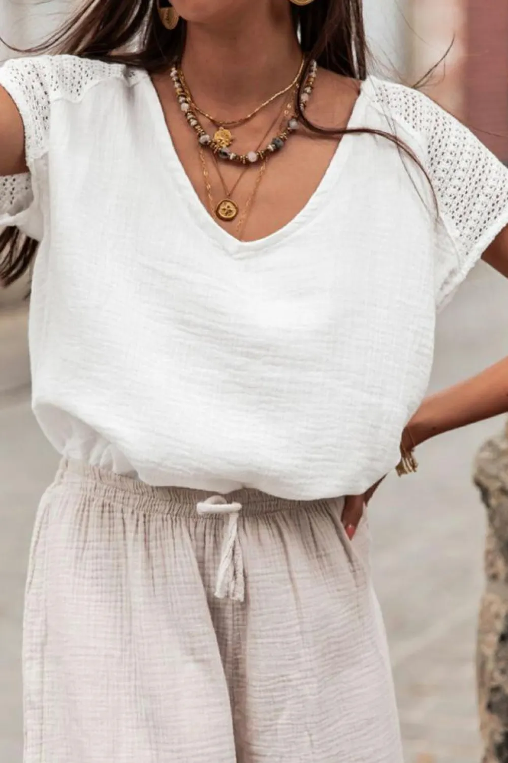 Discount Dear-Lover Lace Crochet Textured Button Back V Neck T Shirt White