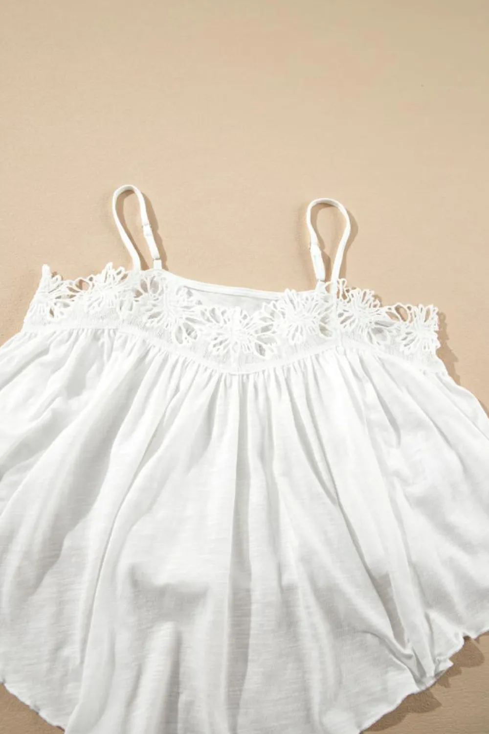 New Dear-Lover Lace Splicing Spaghetti Straps Ruffle Flared Tank Top White