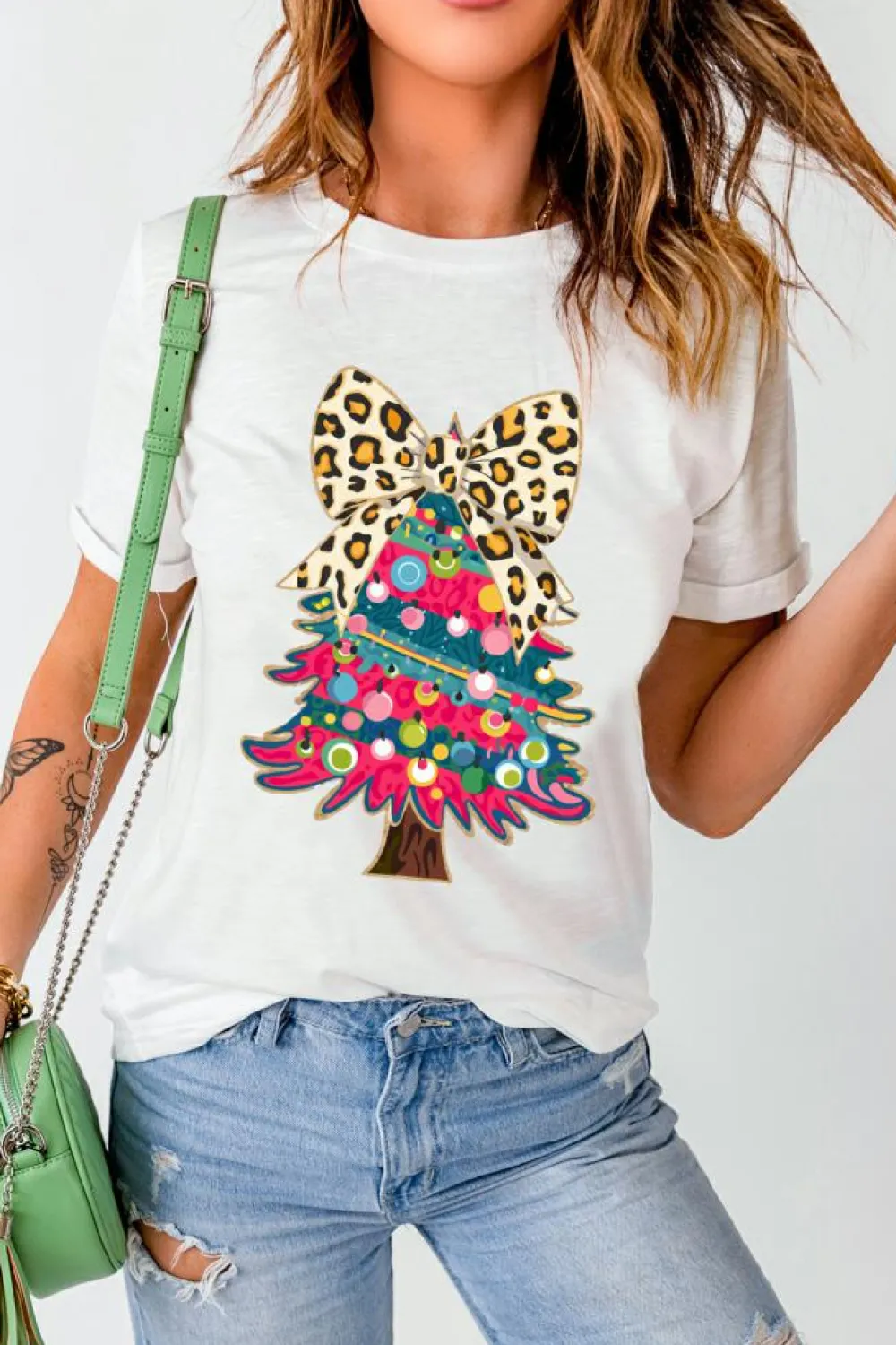 Best Dear-Lover Leopard Bow Décor Christmas Tree Graphic Crew Neck Tee White