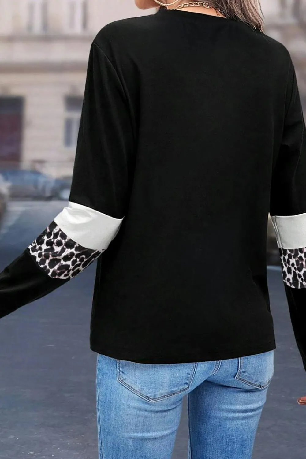 New Dear-Lover Leopard Colorblock Patchwork Crew Neck Long Sleeve Tee White