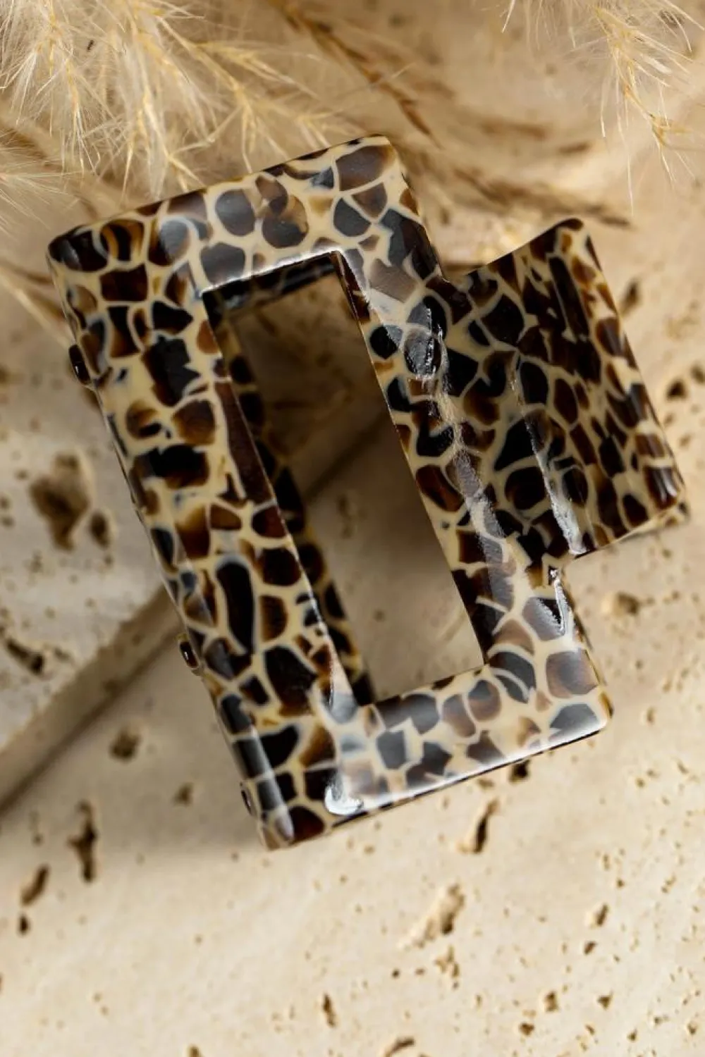Clearance Dear-Lover Leopard Print Cutout Square Claw Clip White