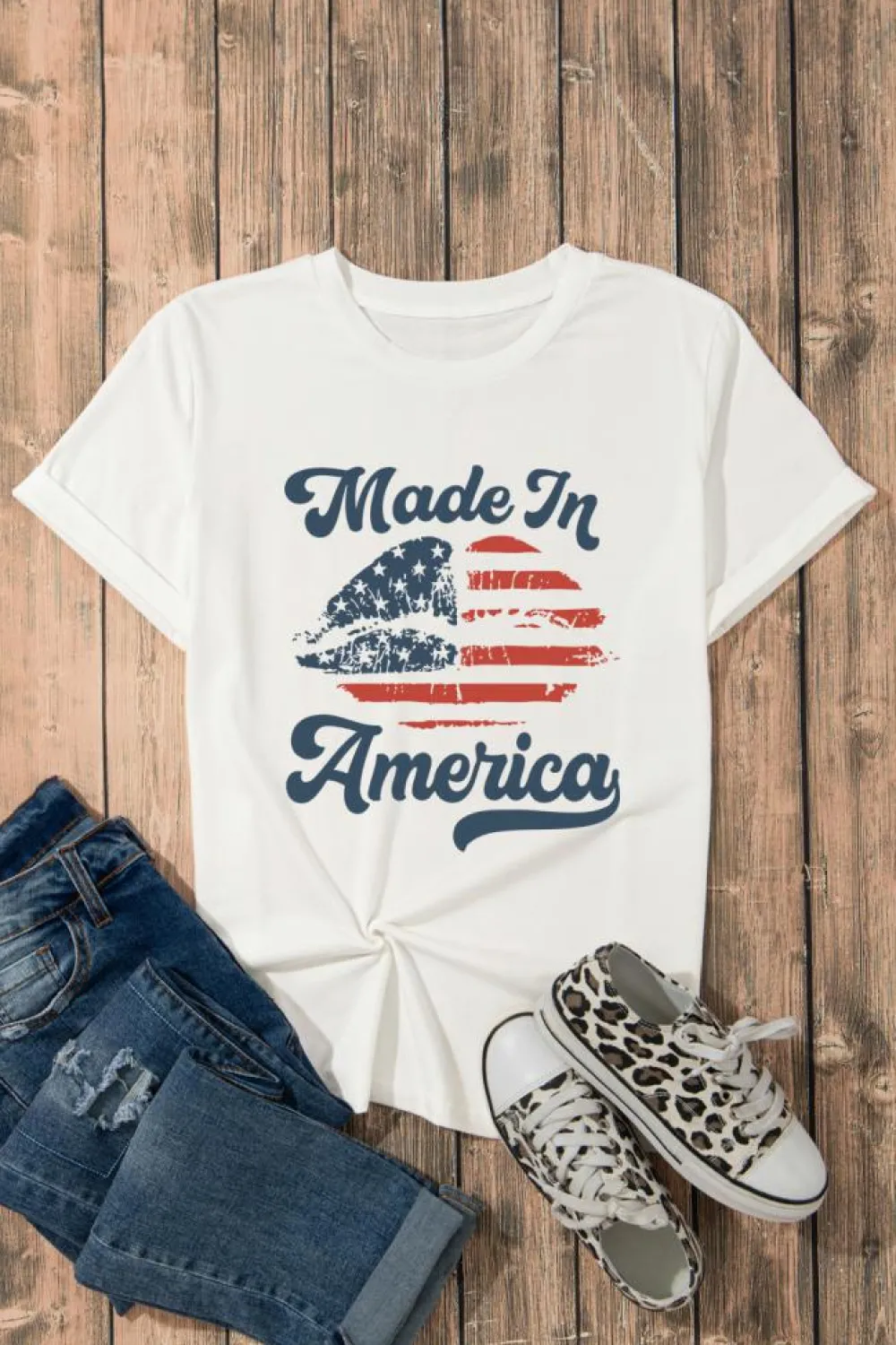 Clearance Dear-Lover Made in America Lip Printed O Neck T Shirt White