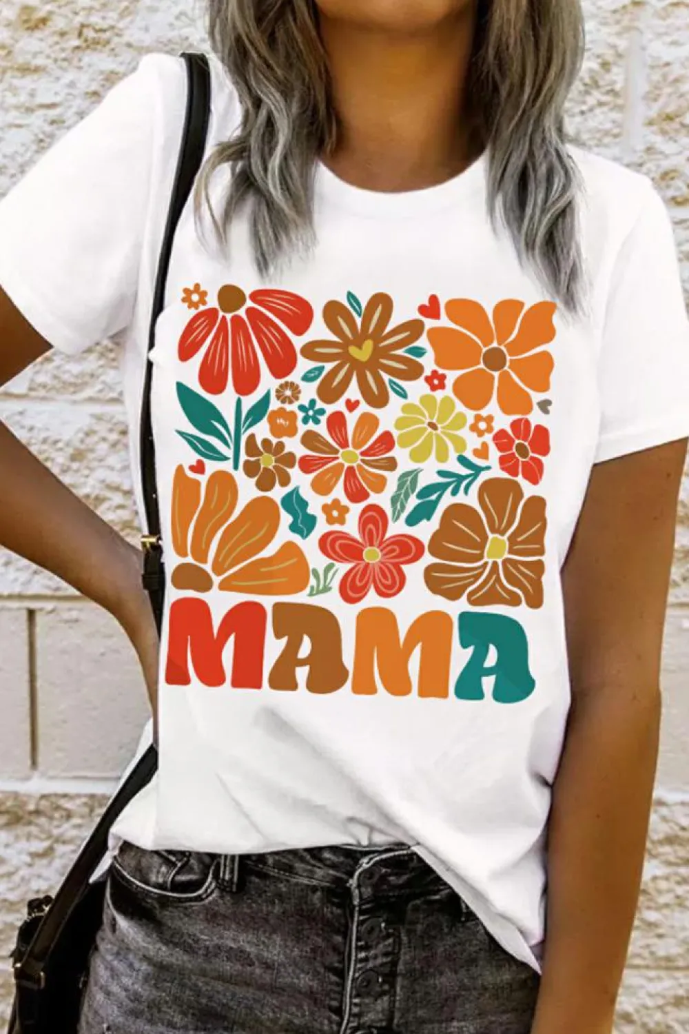 Best Dear-Lover MAMA Flower Graphic Crewneck Tee White