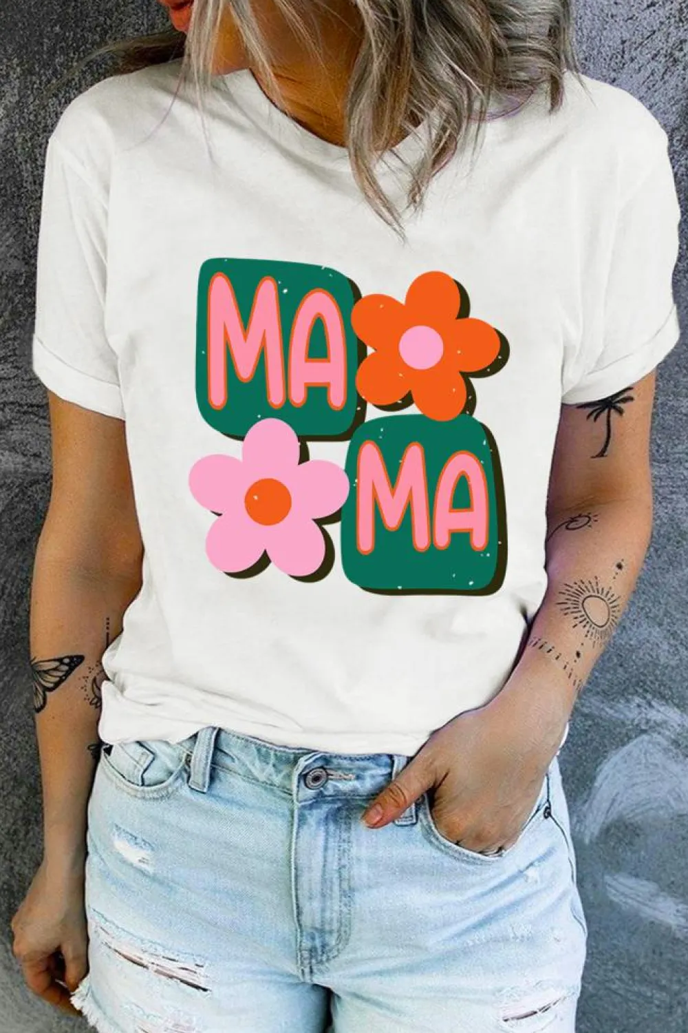 Discount Dear-Lover MAMA Flower Graphic Crewneck Tee White