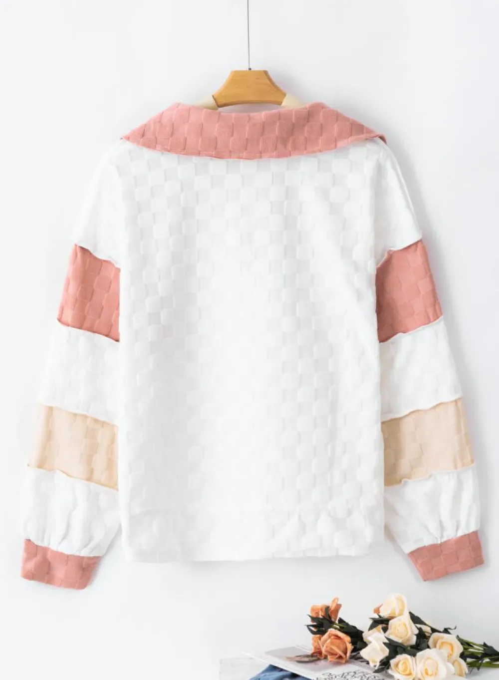 Best Dear-Lover Plaid Patchwork Exposed Seam V Neck Loose Top White