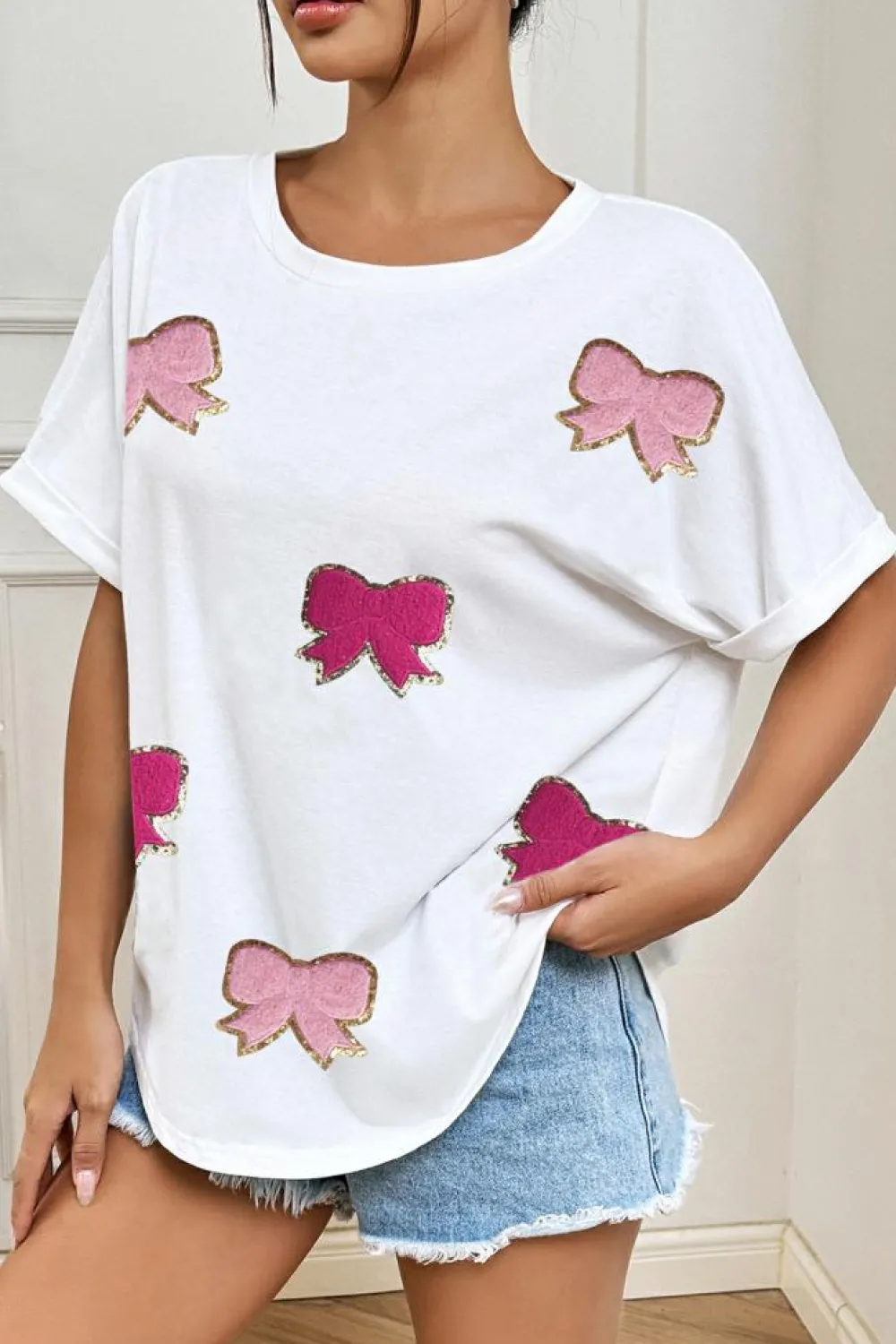 Hot Dear-Lover Sequined Bow Patched Short Sleeve Top White
