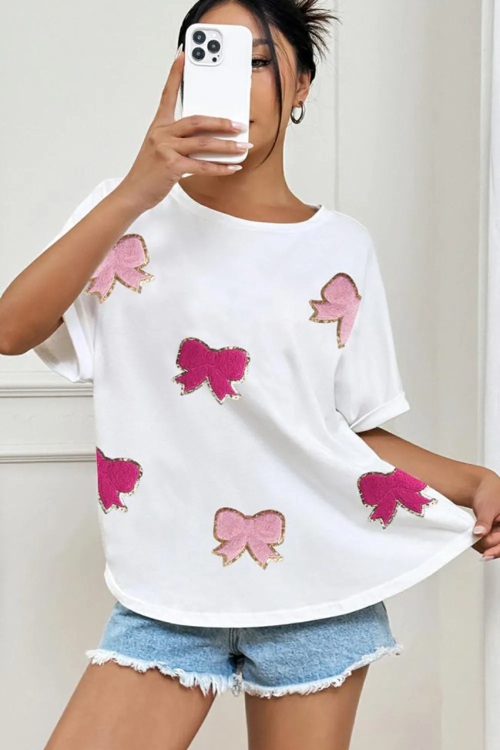 Hot Dear-Lover Sequined Bow Patched Short Sleeve Top White