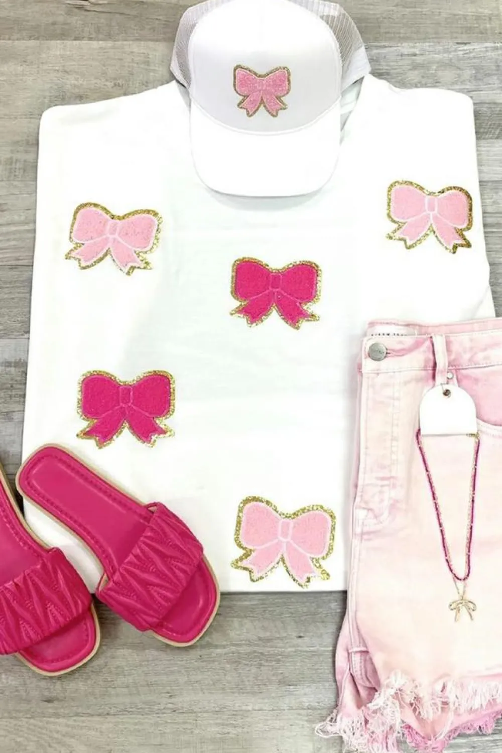 Hot Dear-Lover Sequined Bow Patched Short Sleeve Top White