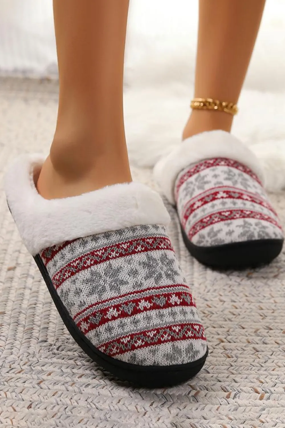 Online Dear-Lover Snowflake Pattern Knitted Plush Home Slippers White