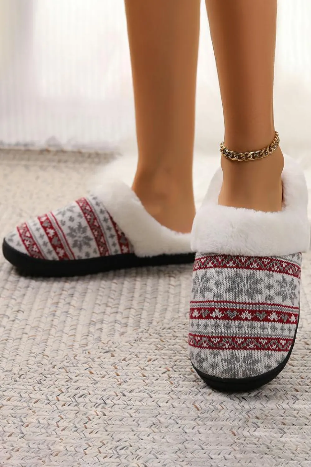 Online Dear-Lover Snowflake Pattern Knitted Plush Home Slippers White