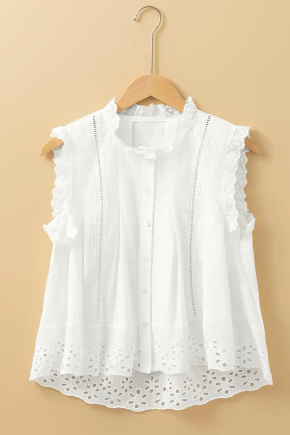 Sale Dear-Lover Solid Color Lace Crochet Eyelets Sleeveless Buttoned Shirt White