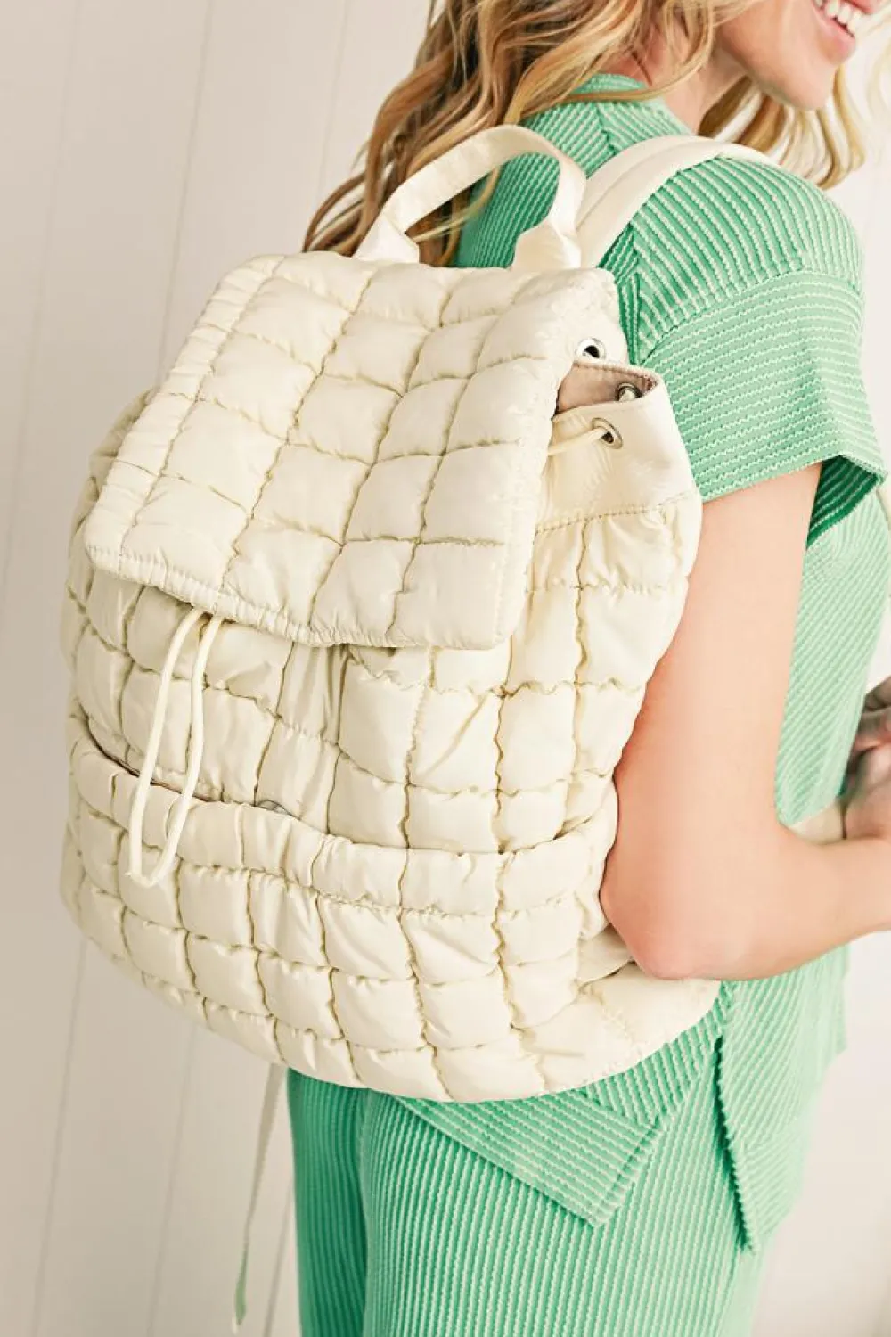 Online Dear-Lover Solid Flapped Quilted Puffer Backpack White