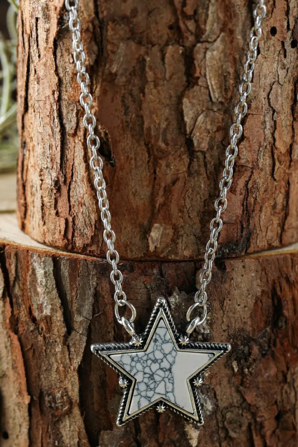 Fashion Dear-Lover Star Shape Pendant Chain Necklace White