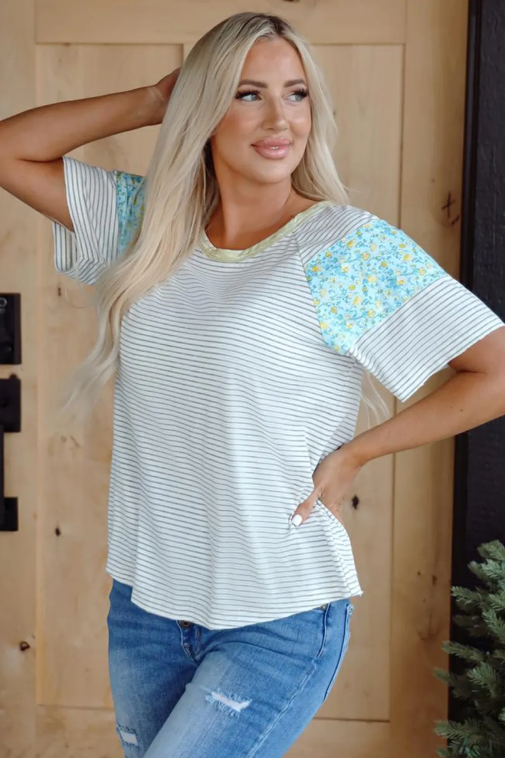 Discount Dear-Lover Floral Insert Sleeves Contrast Round Neck Tee White Stripe
