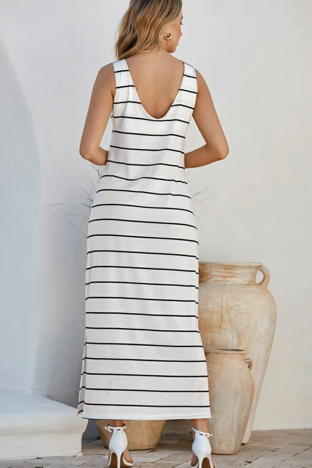 New Dear-Lover Stripe Print Open Back Sleeveless Maxi Dress with Slits White