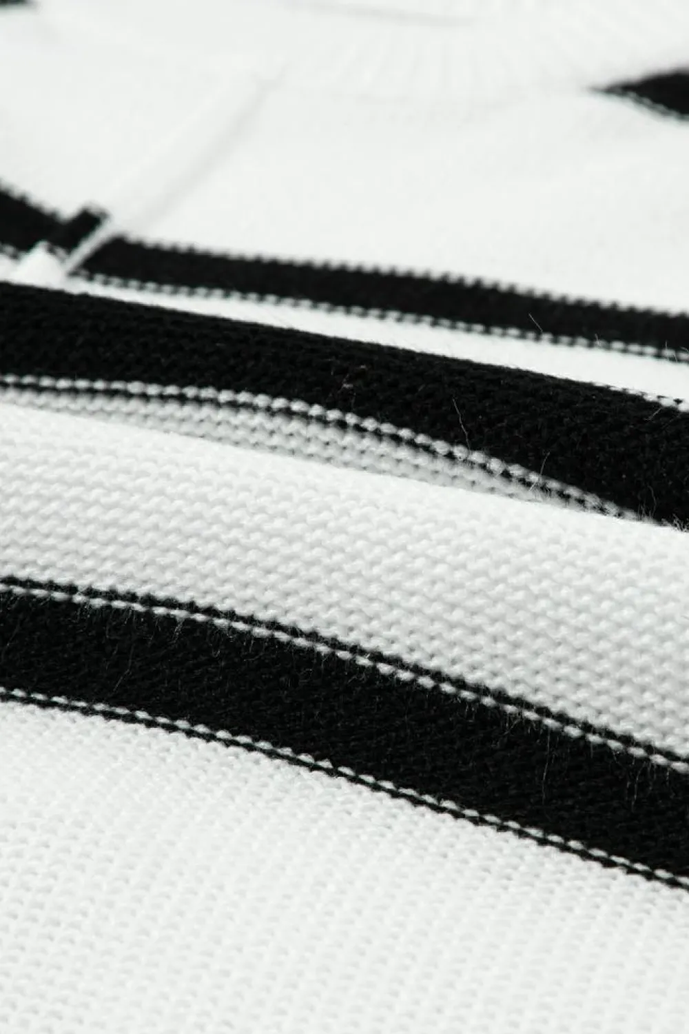 Fashion Dear-Lover Striped Batwing Sleeve Sweater Tee White
