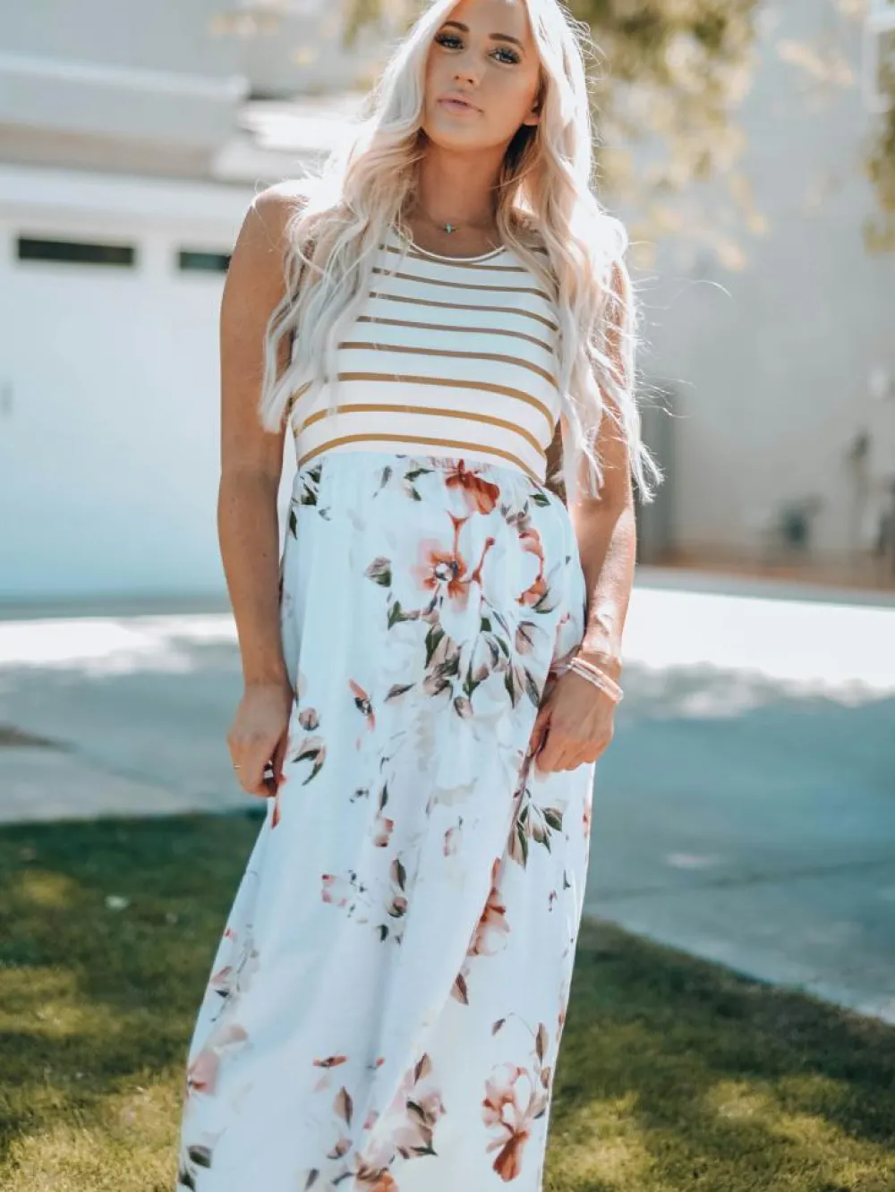 New Dear-Lover Striped Floral Print Sleeveless Maxi Dress with Pocket White