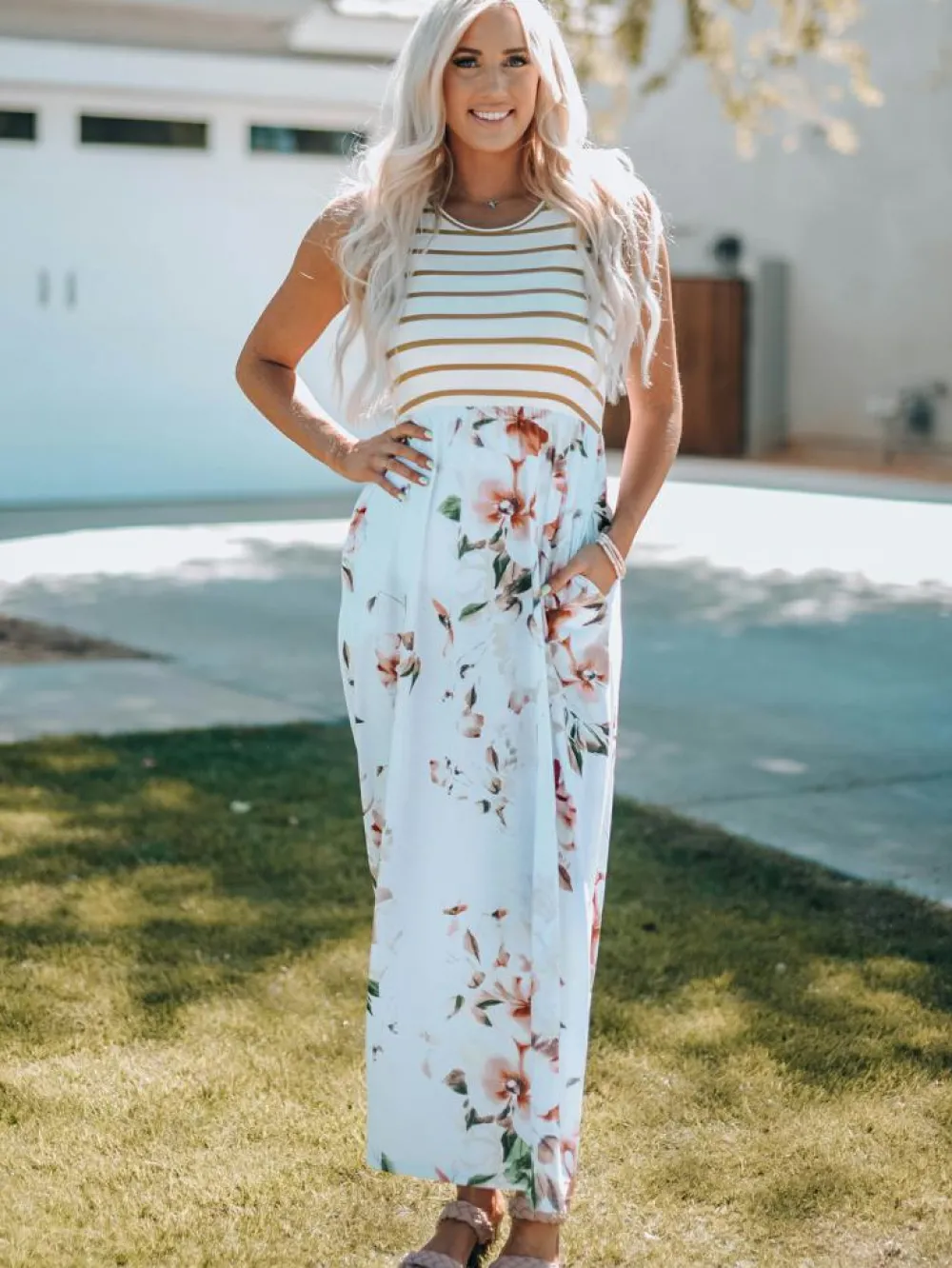 New Dear-Lover Striped Floral Print Sleeveless Maxi Dress with Pocket White