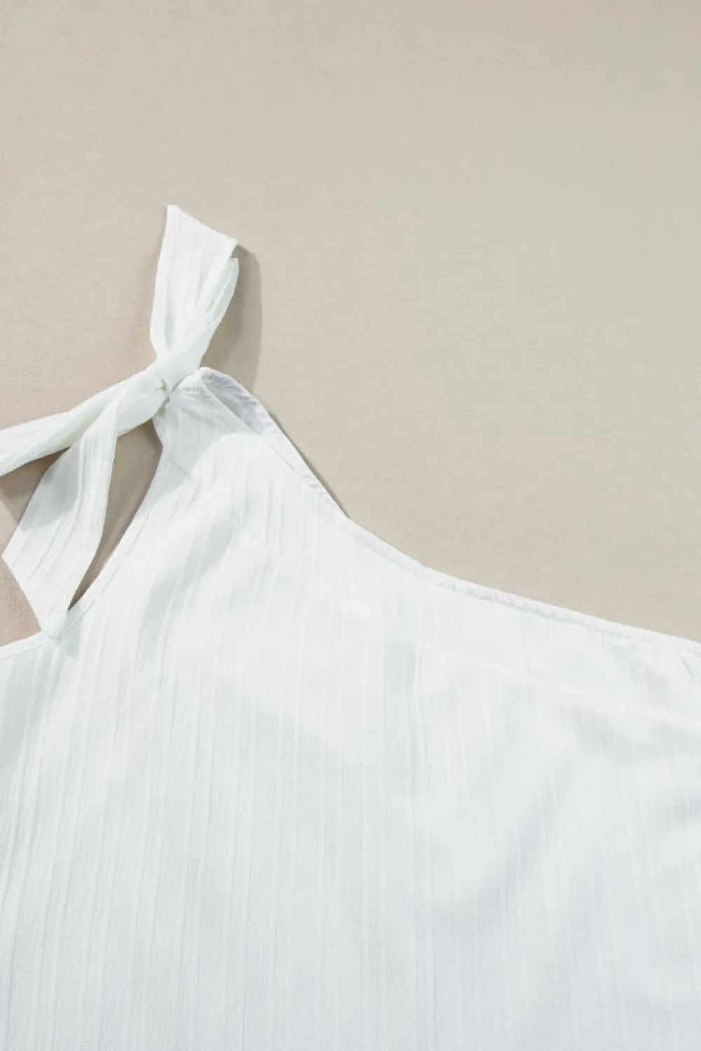 Outlet Dear-Lover Textured Bowknot One Shoulder Tank Top White