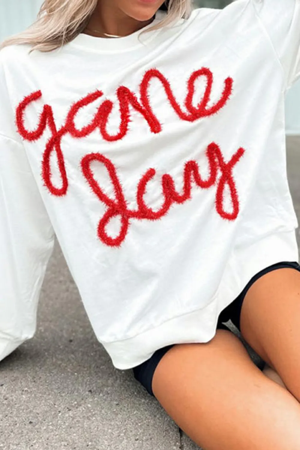 New Dear-Lover Tinsel Game Day Drop Shoulder Graphic Sweatshirt White
