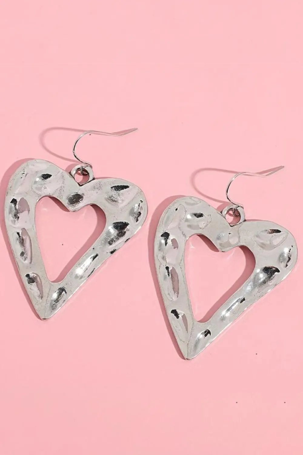 Clearance Dear-Lover Valentine Hollowed Heart Shape Earrings White