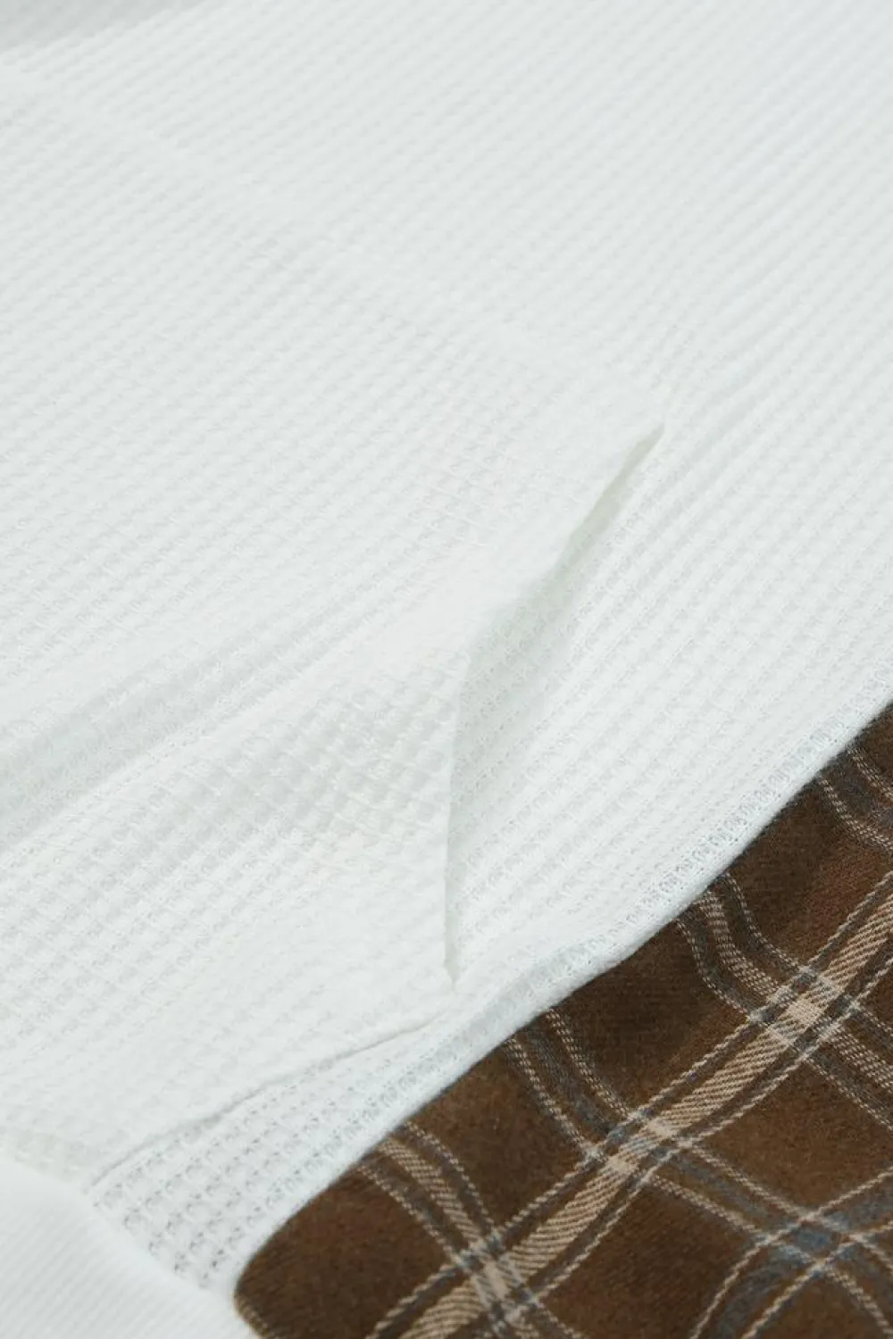 Discount Dear-Lover Waffle Patch Plaid Sleeve Kangaroo Pocket Hoodie White