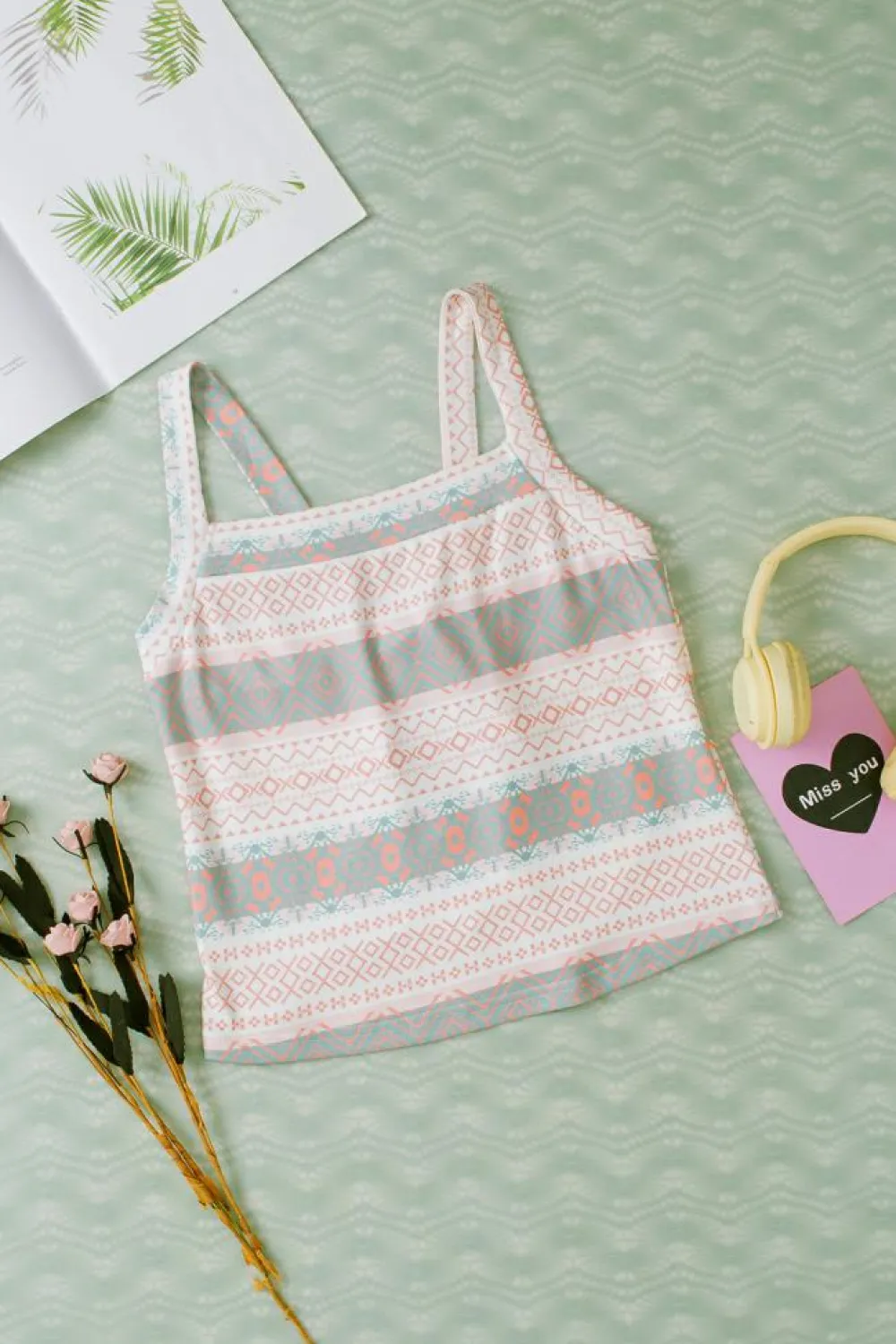 Hot Dear-Lover Western Fashion Print Tie Back Spaghetti Strap Tank White