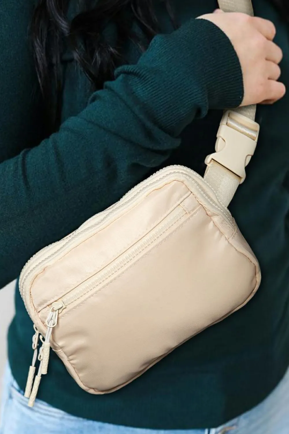 Fashion Dear-Lover Wide Belt Zipped Square Crossbody Bag White